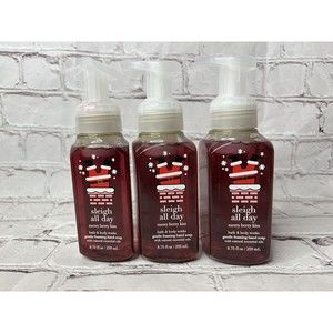 3 Bath & Body Works SLEIGH ALL DAY Merry Berry Kiss Gentle Foaming Hand Soap NEW
